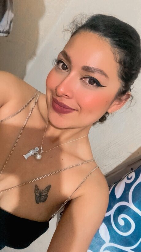 Foto di nudo di fuga di OnlyFans di Daniela