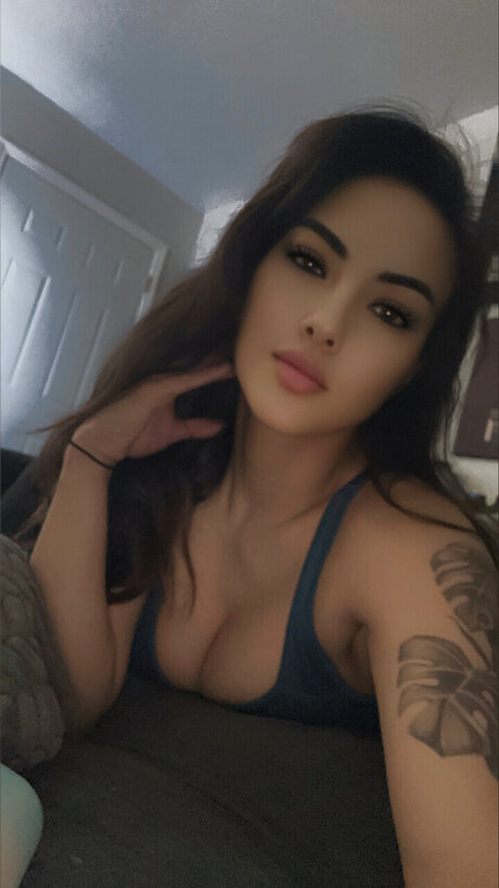 Foto di nudo di fuga di OnlyFans di B 