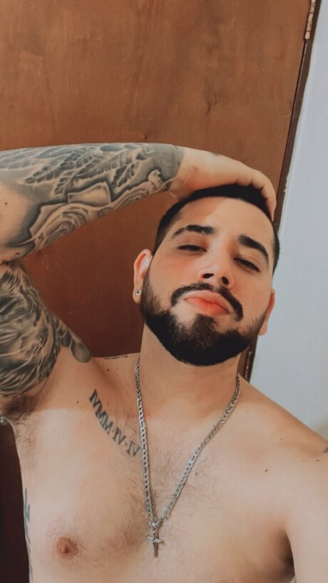 Foto di nudo di fuga di OnlyFans di Donnviictor