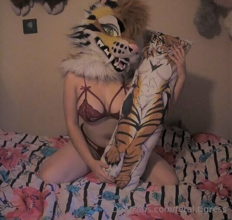 Foto di nudo di fuga di OnlyFans di Feraltigress