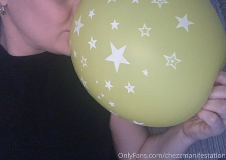 Foto di nudo di fuga di OnlyFans di Chezzmanifestation