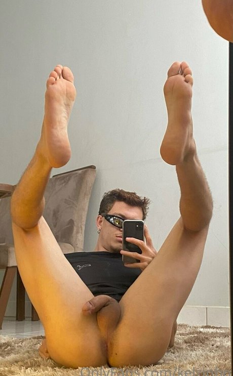 Foto di nudo di fuga di OnlyFans di Kelzinho