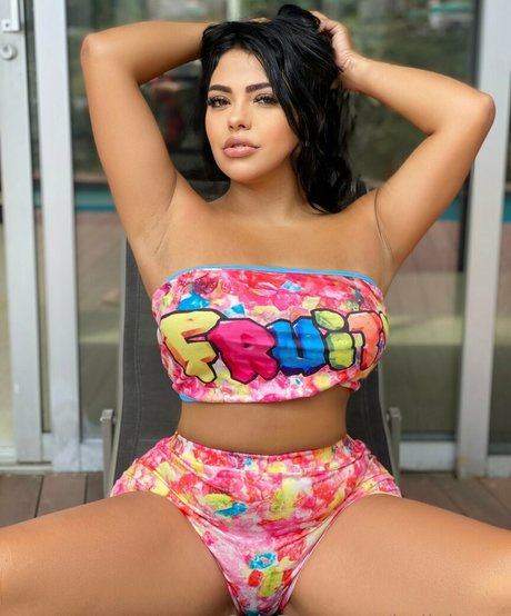 Foto di nudo di fuga di OnlyFans di Indialovex