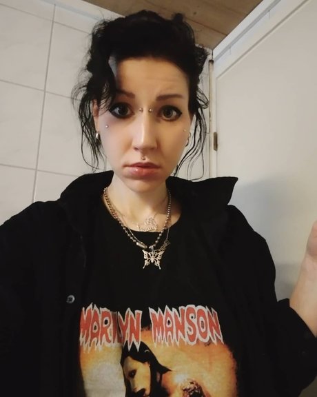 Foto di nudo di fuga di OnlyFans di Kitten