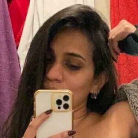 Foto di nudo di fuga di OnlyFans di Sheenzy01