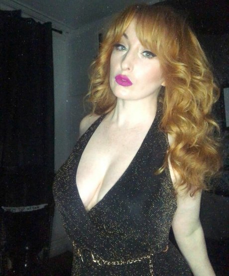 Foto di nudo di fuga di OnlyFans di Laura Dawson