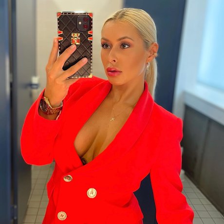 Foto di nudo di fuga di OnlyFans di Nella Grundlingova