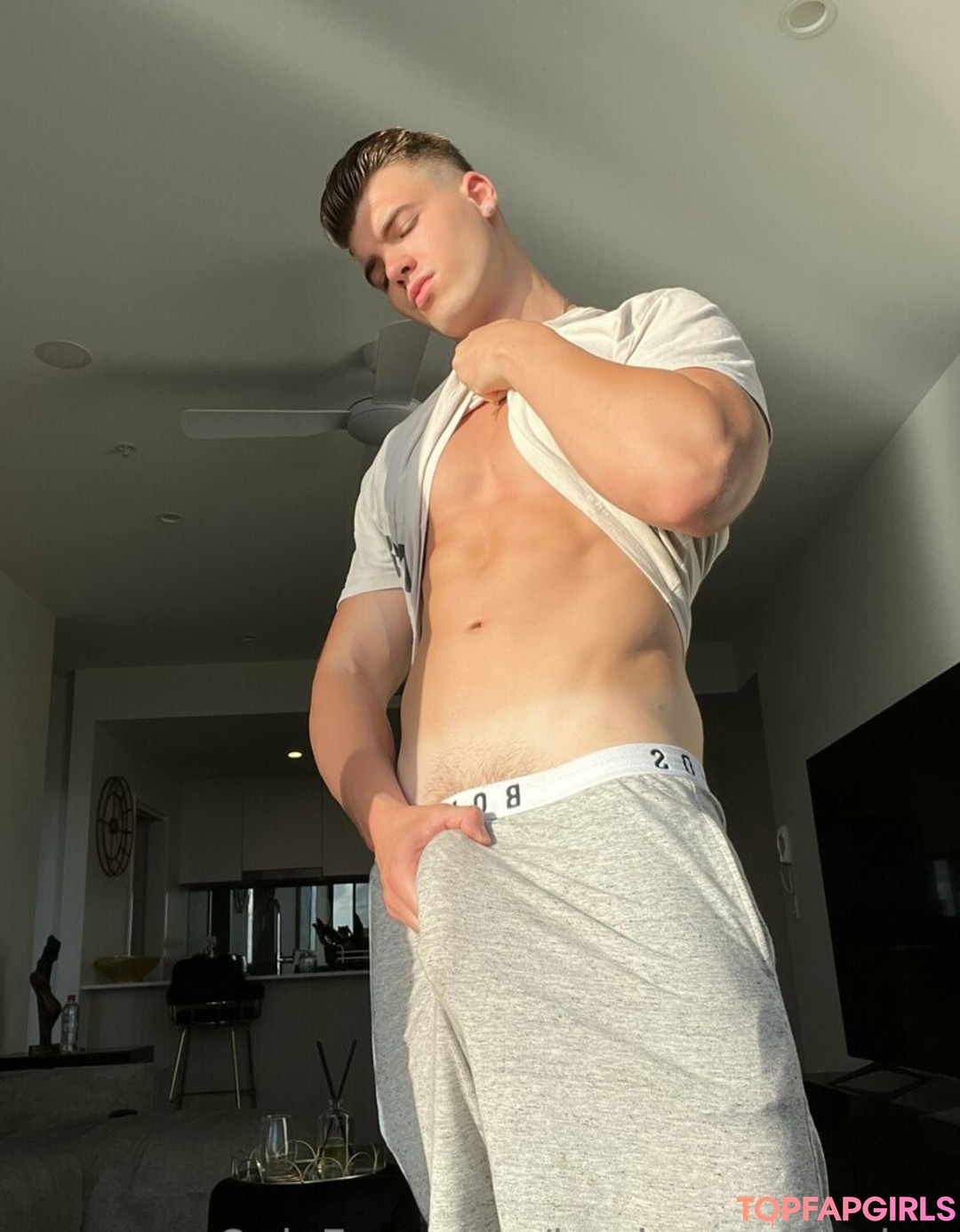 Foto di nudo di fuga di OnlyFans di Jaydenrembacher #402 Foto di nudo di fuga di OnlyFans di Jaydenrembacher #402