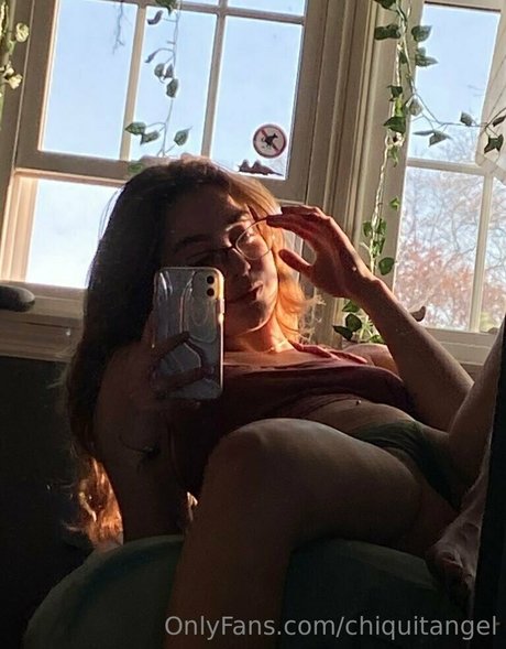 Foto di nudo di fuga di OnlyFans di Chiquitangel