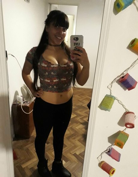 Foto di nudo di fuga di OnlyFans di Peachvicco
