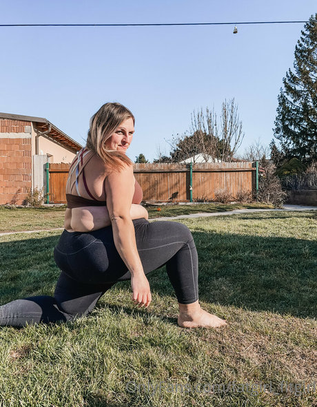 Foto di nudo di fuga di OnlyFans di Fatgirlfitgirl
