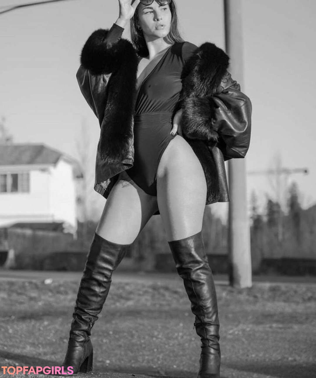 Foto di nudo di fuga di OnlyFans di Angela Amethyst #6 Foto di nudo di fuga di OnlyFans di Angela Amethyst #6