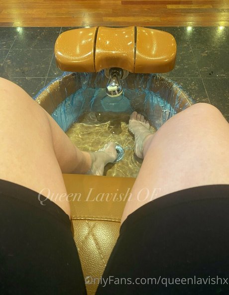 Foto di nudo di fuga di OnlyFans di Queenlavishx