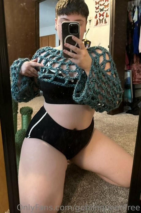 Foto di nudo di fuga di OnlyFans di Goblinqueenfree