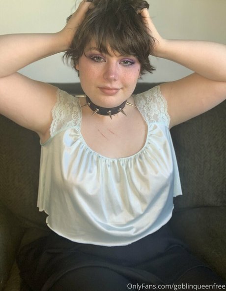 Foto di nudo di fuga di OnlyFans di Goblinqueenfree