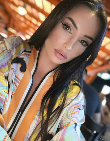 Alyssia_kent