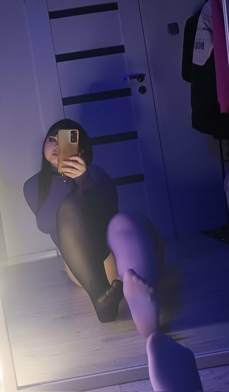 Foto di nudo di fuga di OnlyFans di Yoursweetnekochan