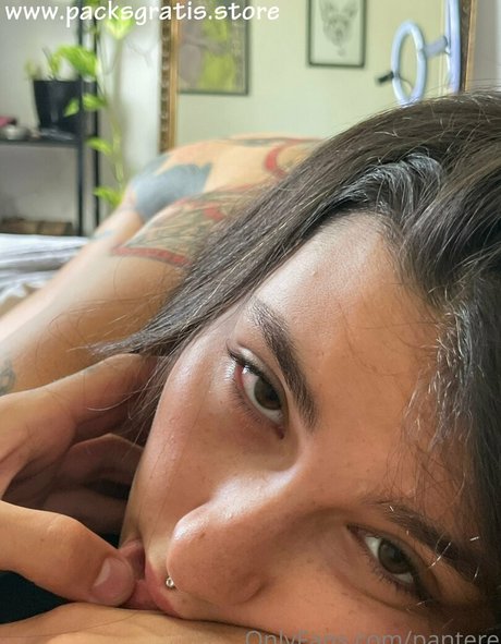 Foto di nudo di fuga di OnlyFans di Pantere