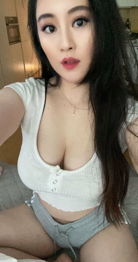 Foto di nudo di fuga di OnlyFans di Misskangaroo