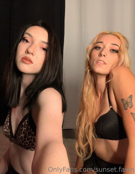 Foto di nudo di fuga di OnlyFans di Sunsetfawn