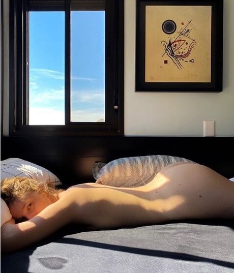 Foto di nudo di fuga di OnlyFans di Felicia Guerra
