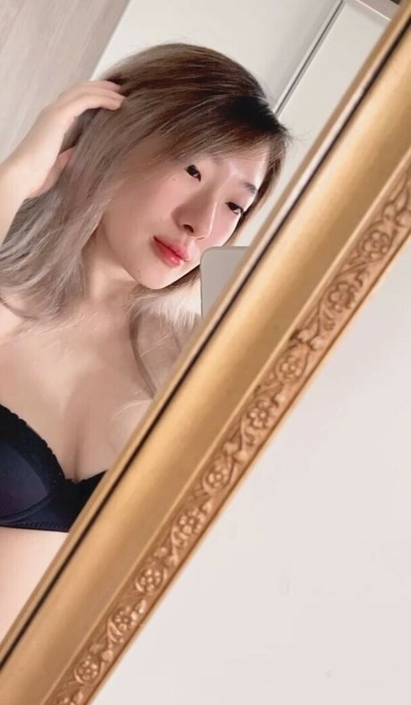 Foto di nudo di fuga di OnlyFans di Yukimochi