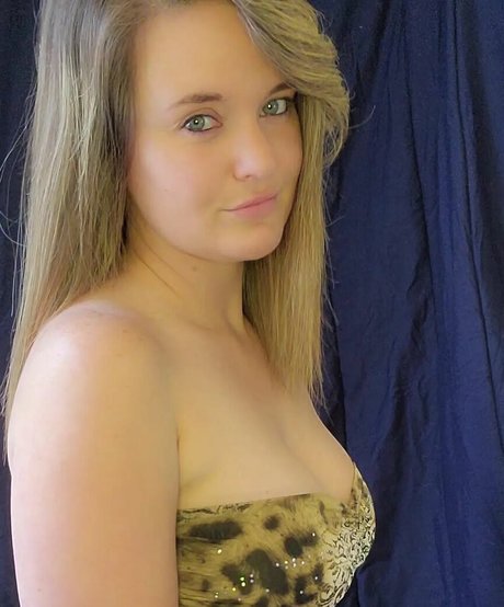 Foto di nudo di fuga di OnlyFans di Jennifer Fox