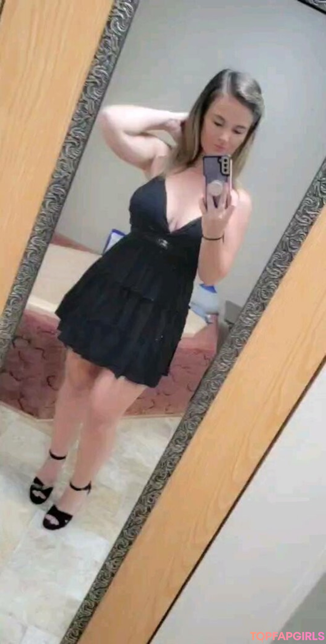 Foto di nudo di fuga di OnlyFans di Jennifer Fox #71 Foto di nudo di fuga di OnlyFans di Jennifer Fox #71