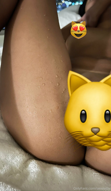 Foto di nudo di fuga di OnlyFans di Sereivthv
