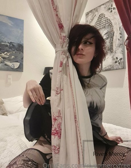 Foto di nudo di fuga di OnlyFans di Rivenmercyfree