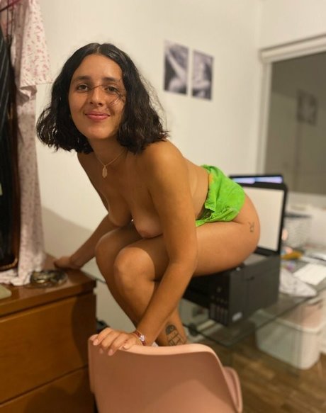 Foto di nudo di fuga di OnlyFans di Baby Arpia