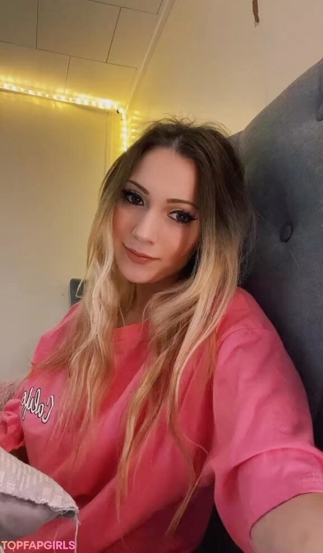 Foto di nudo di fuga di OnlyFans di Little Momma #15 Foto di nudo di fuga di OnlyFans di Little Momma #15