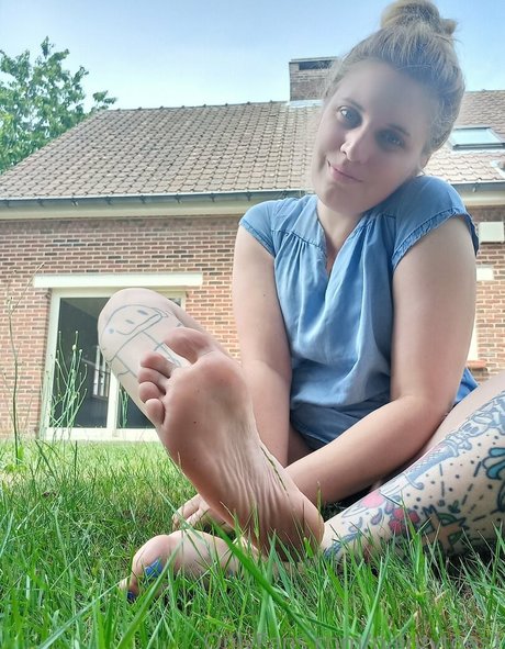Paintytoes1