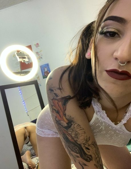 Foto di nudo di fuga di OnlyFans di Niayanyi