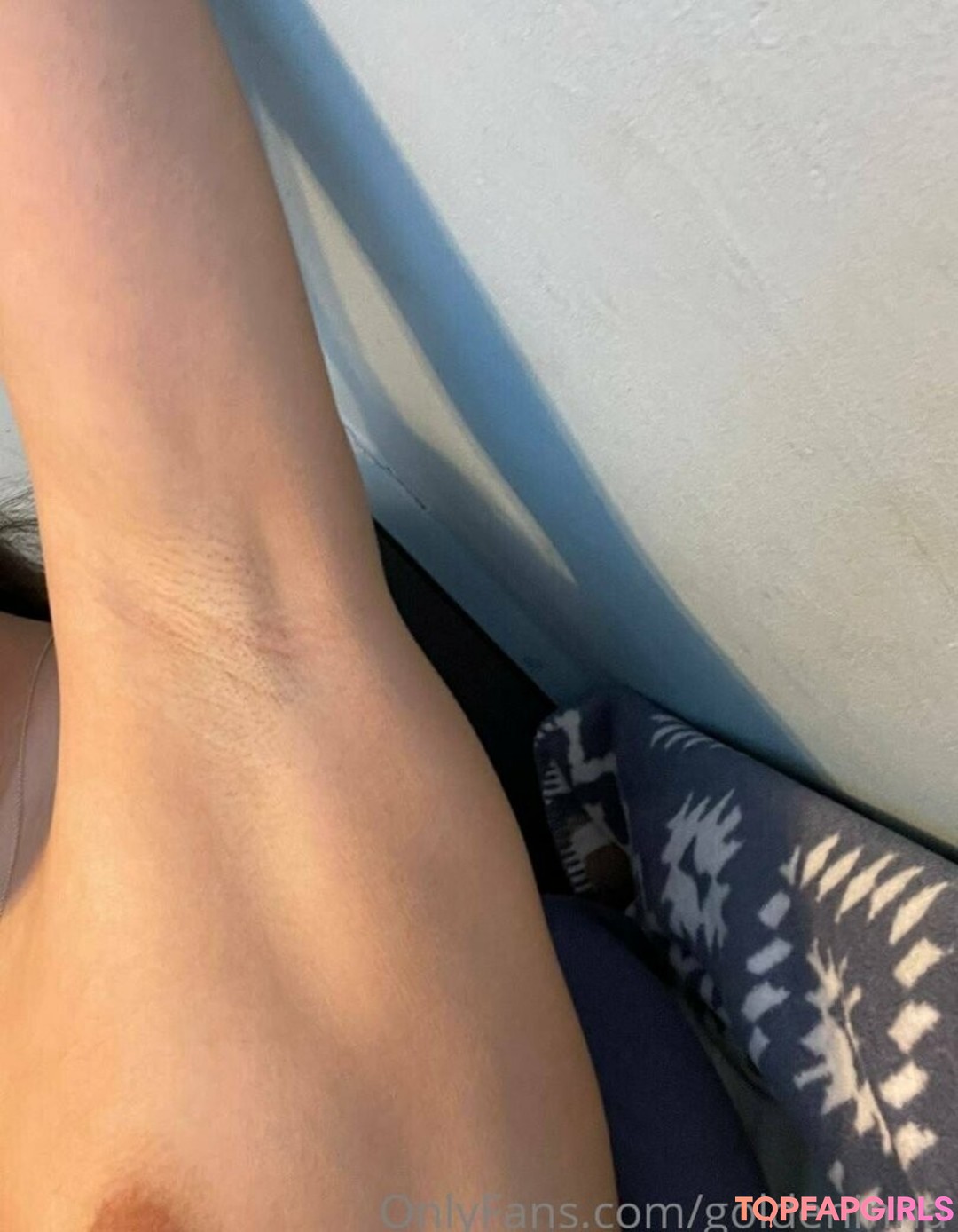 Foto di nudo di fuga di OnlyFans di Goldeninnafree #17 Foto di nudo di fuga di OnlyFans di Goldeninnafree #17