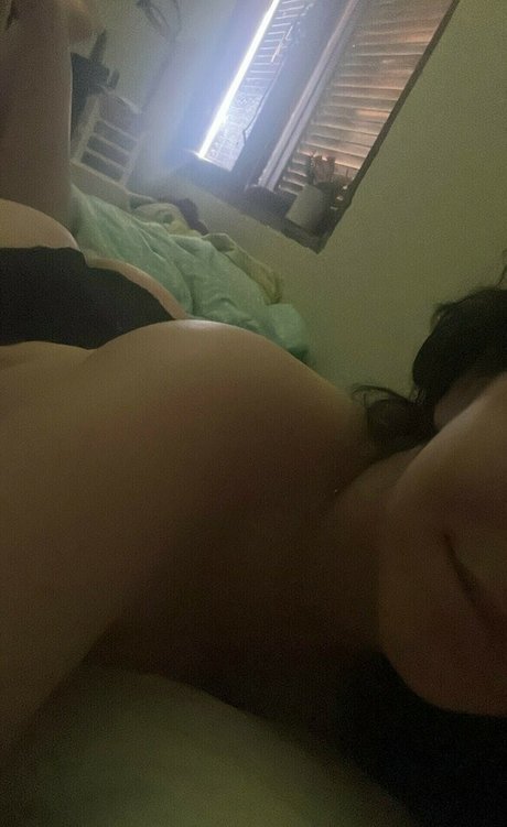 Foto di nudo di fuga di OnlyFans di Nahnahxd