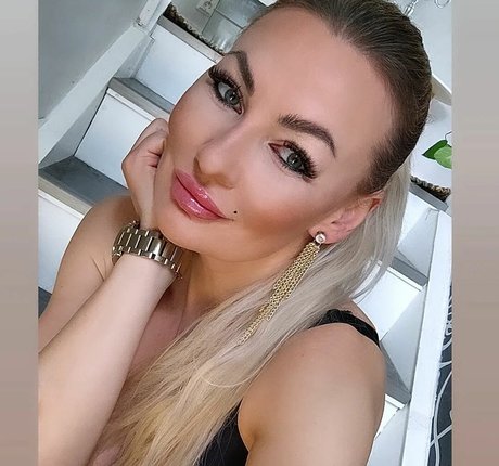 Marika Fingerroos
