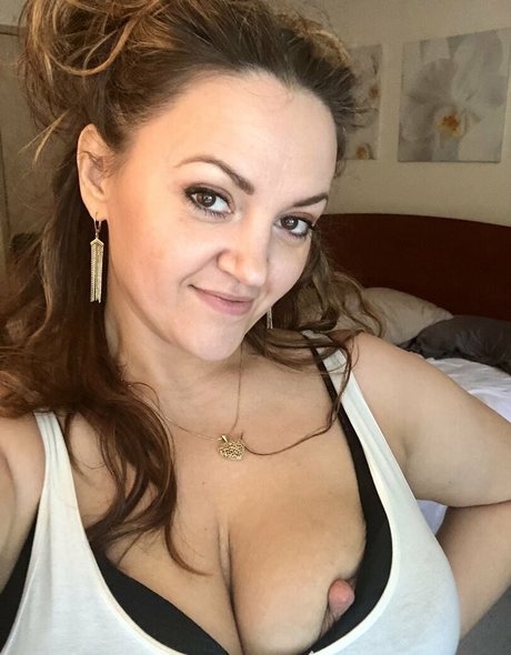 Foto di nudo di fuga di OnlyFans di Mamacabbagevip