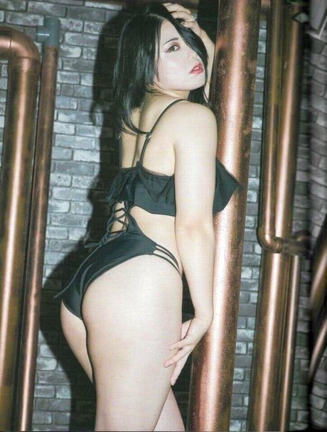 WomenJoshi
