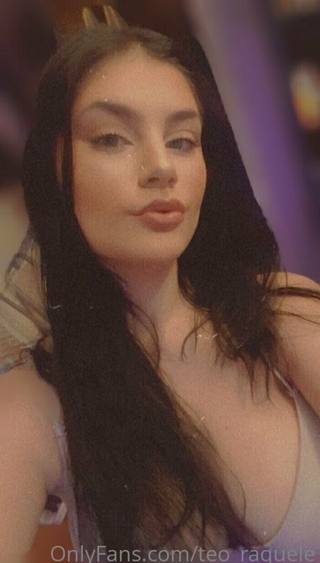 Foto di nudo di fuga di OnlyFans di Babyraquele