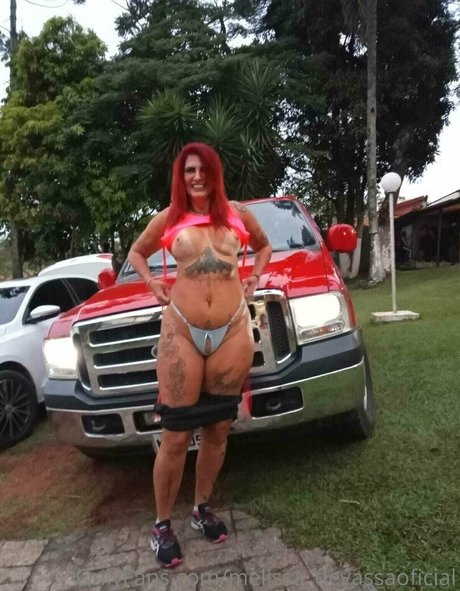 Melissa_devassaoficial