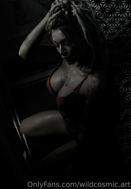 Foto di nudo di fuga di OnlyFans di Wildcosmicfree