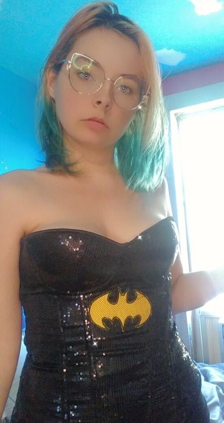 Prettypinkphoenyxfree