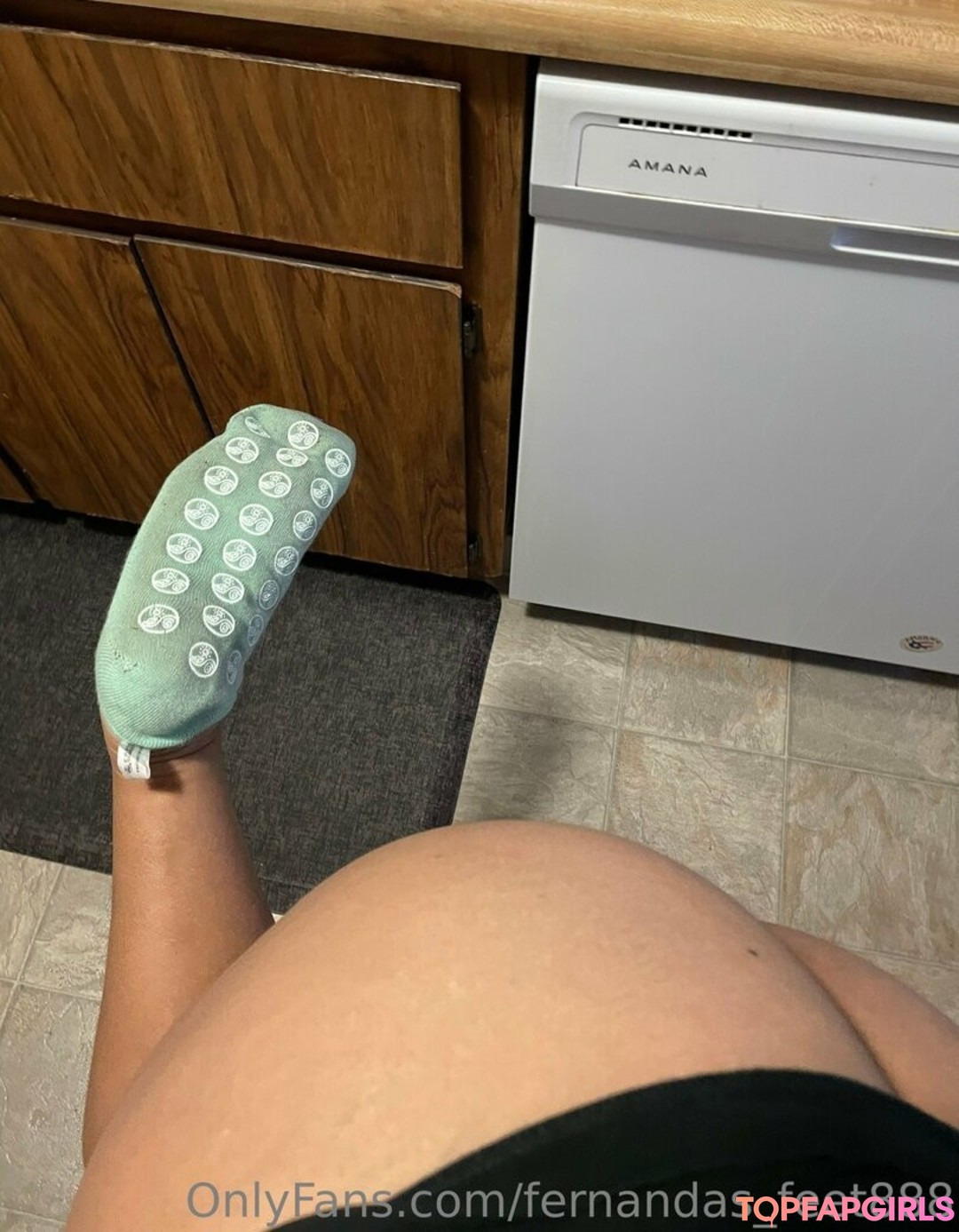 Foto di nudo di fuga di OnlyFans di Fernandasfeet888 #22 Foto di nudo di fuga di OnlyFans di Fernandasfeet888 #22