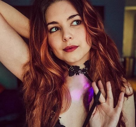 Foto di nudo di fuga di OnlyFans di Katyrose9