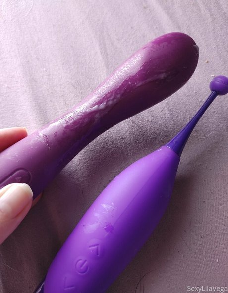 Foto di nudo di fuga di OnlyFans di Sexylilavega