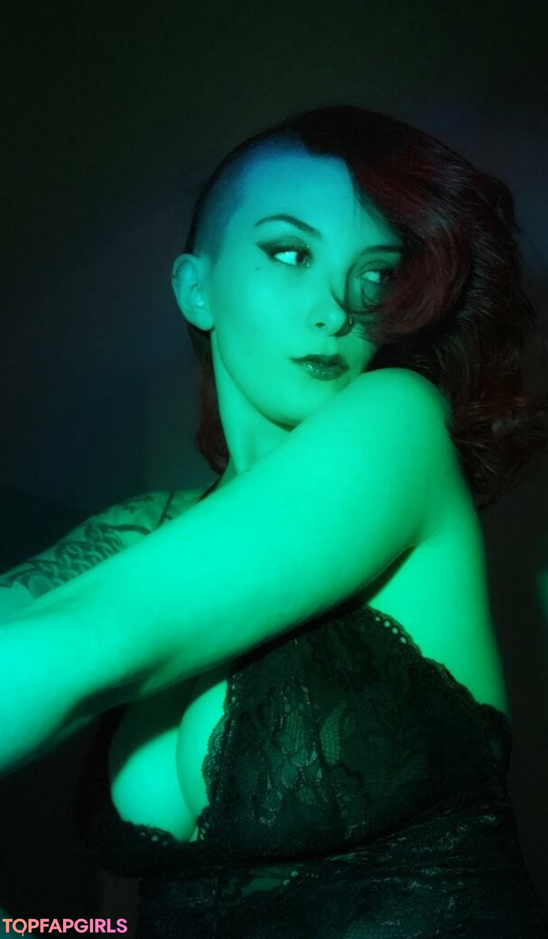 Foto di nudo di fuga di OnlyFans di Majestyredqueen #11 Foto di nudo di fuga di OnlyFans di Majestyredqueen #11