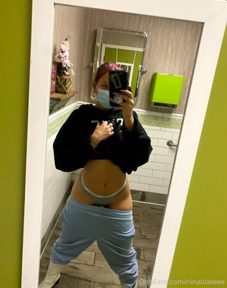 Foto di nudo di fuga di OnlyFans di Riinablakeee