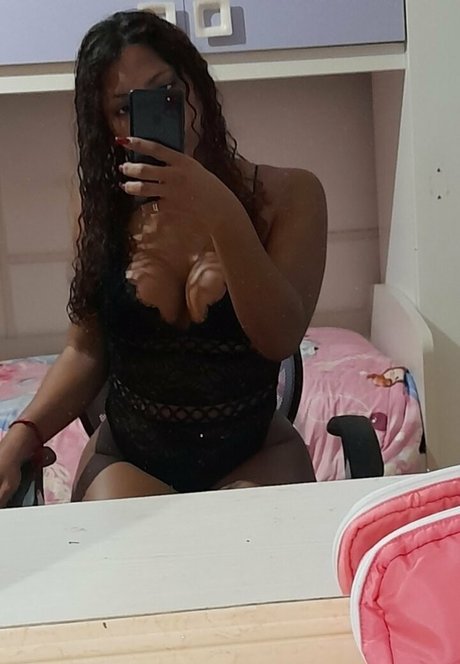 Foto di nudo di fuga di OnlyFans di Iisabellaquintero06