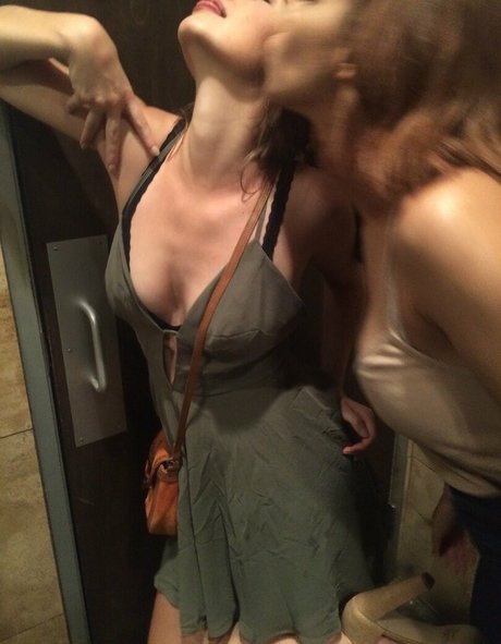 Foto di nudo di fuga di OnlyFans di Sarah Lavender Asmr
